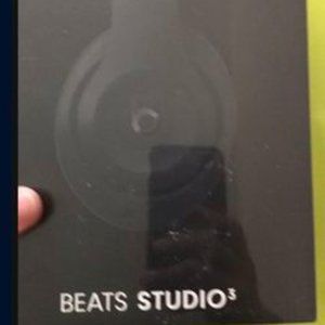 Beats by Dr. Dre - Beats Studio³ Wireless Noise Cancelling Headphones